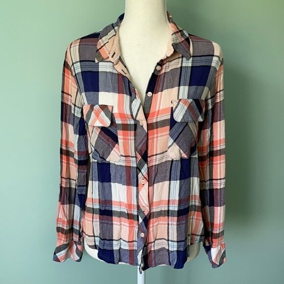 Guess Sheer Plaid Button Down Size Medium - Picture 2 of 5